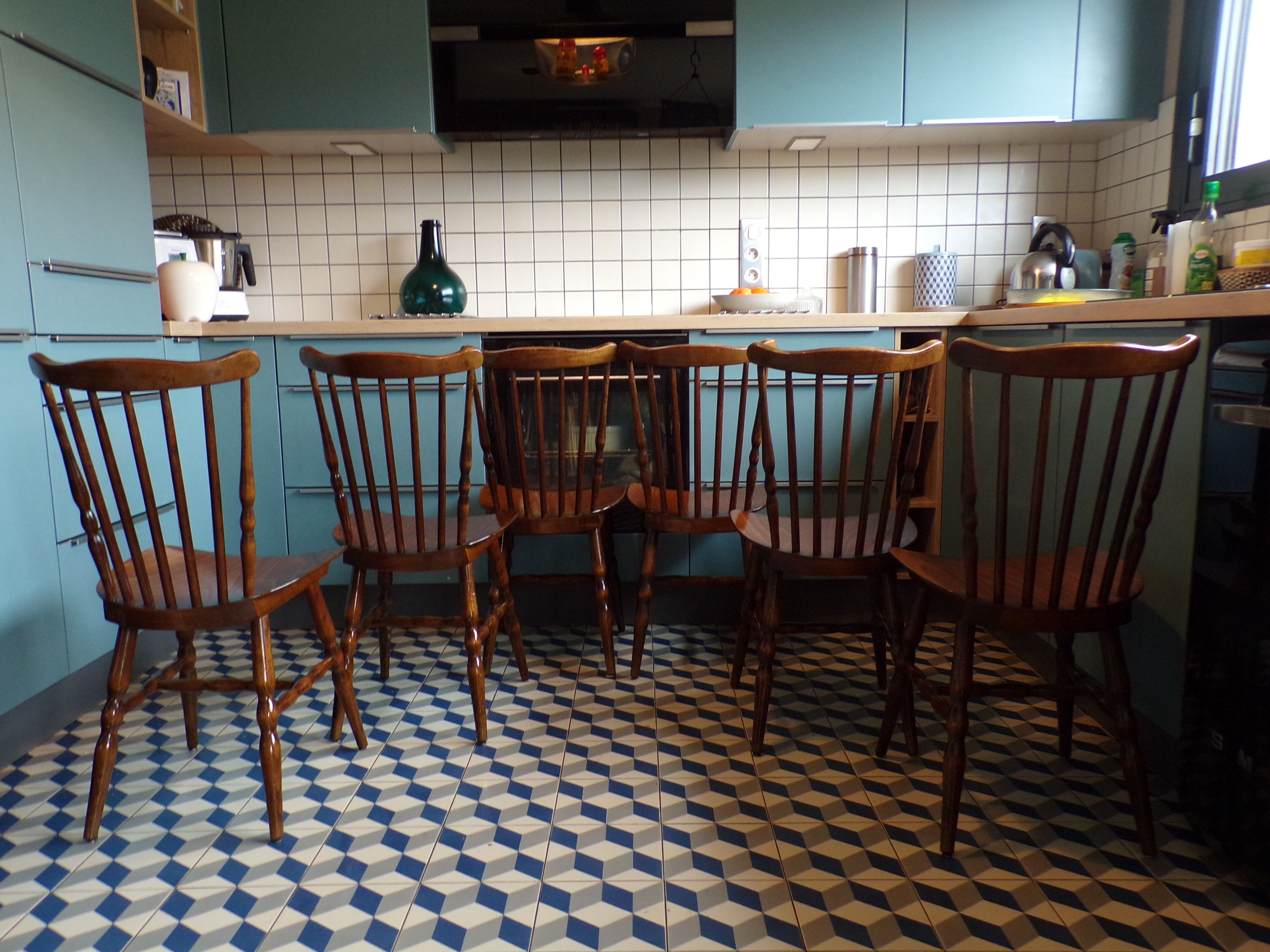 Suite 6 chairs Baumann Tacoma