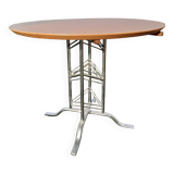Round table