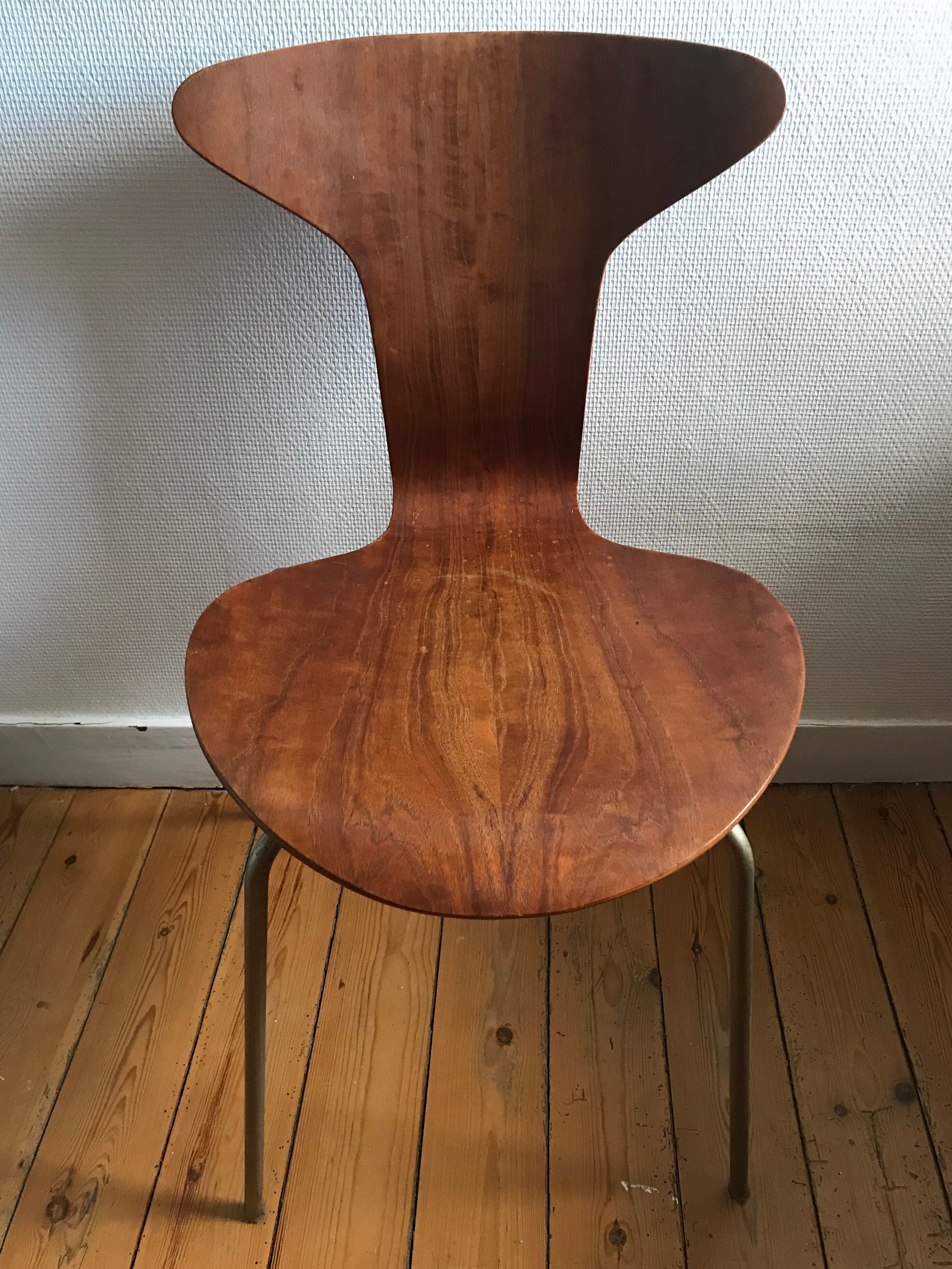 Mosquito chair by Arne Jacobsen for Fritz Hansen