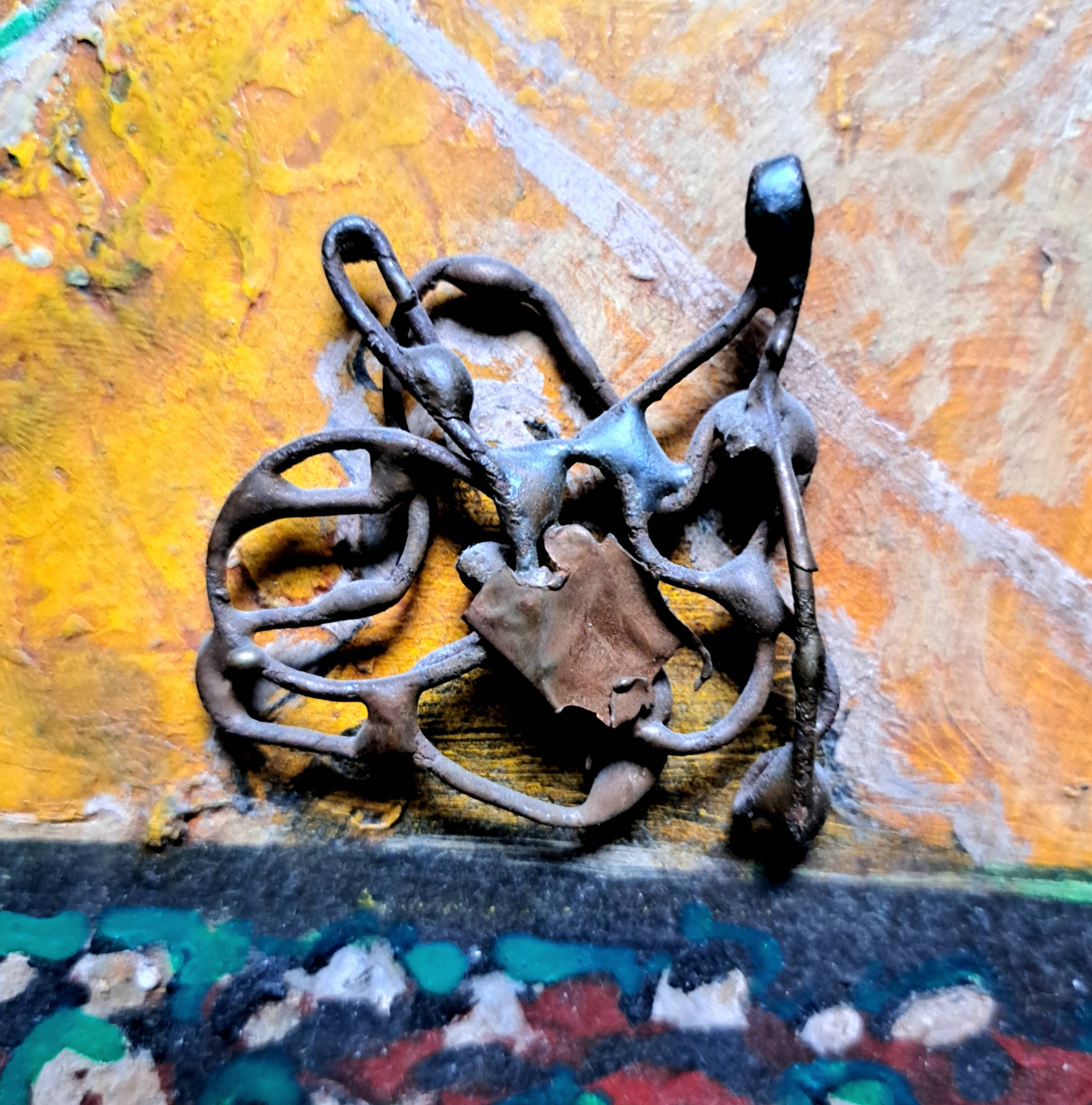 Expressionist painting - oil and wood sculpture by Julien Allègre