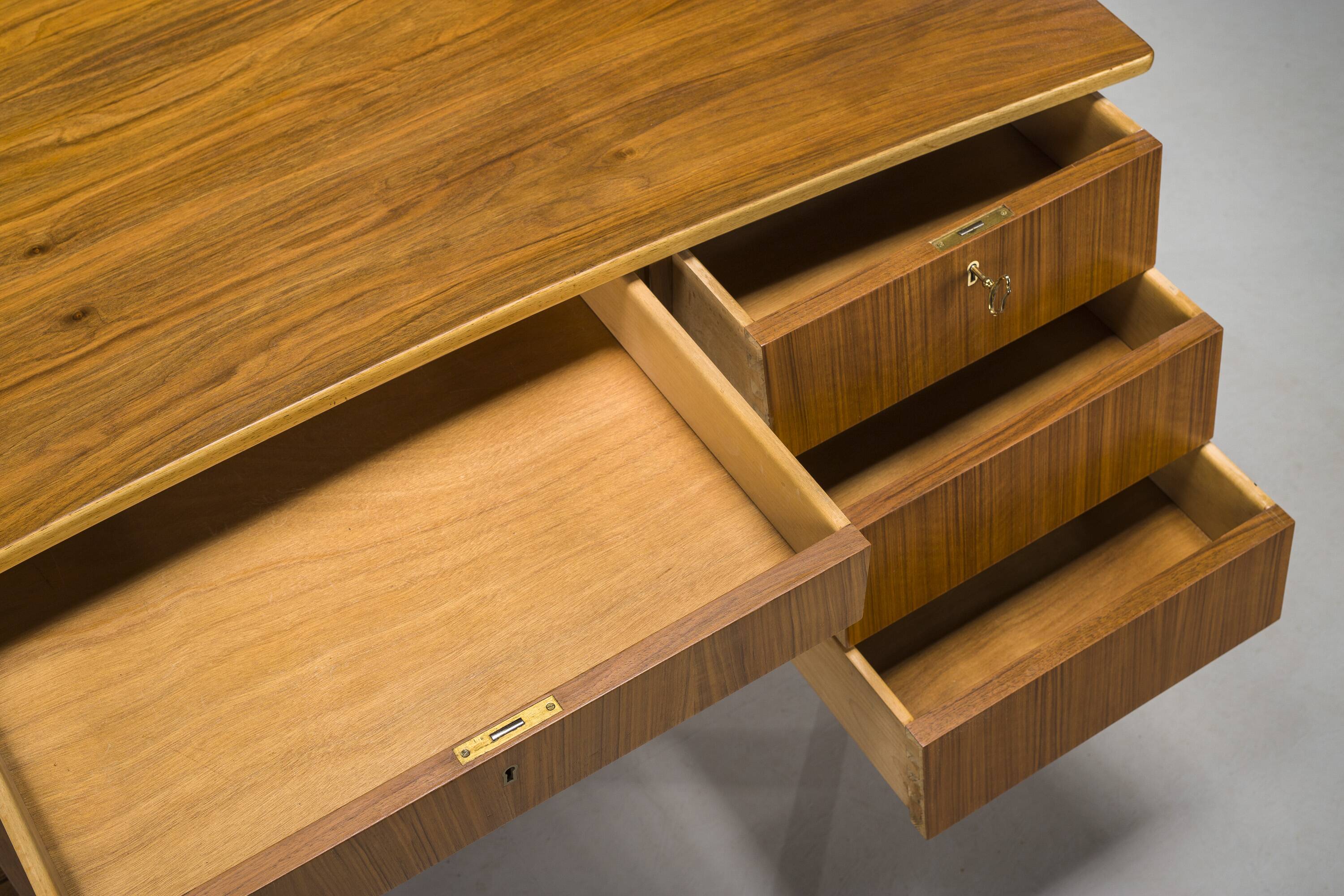 Freestanding Desk in Walnut, 1960s