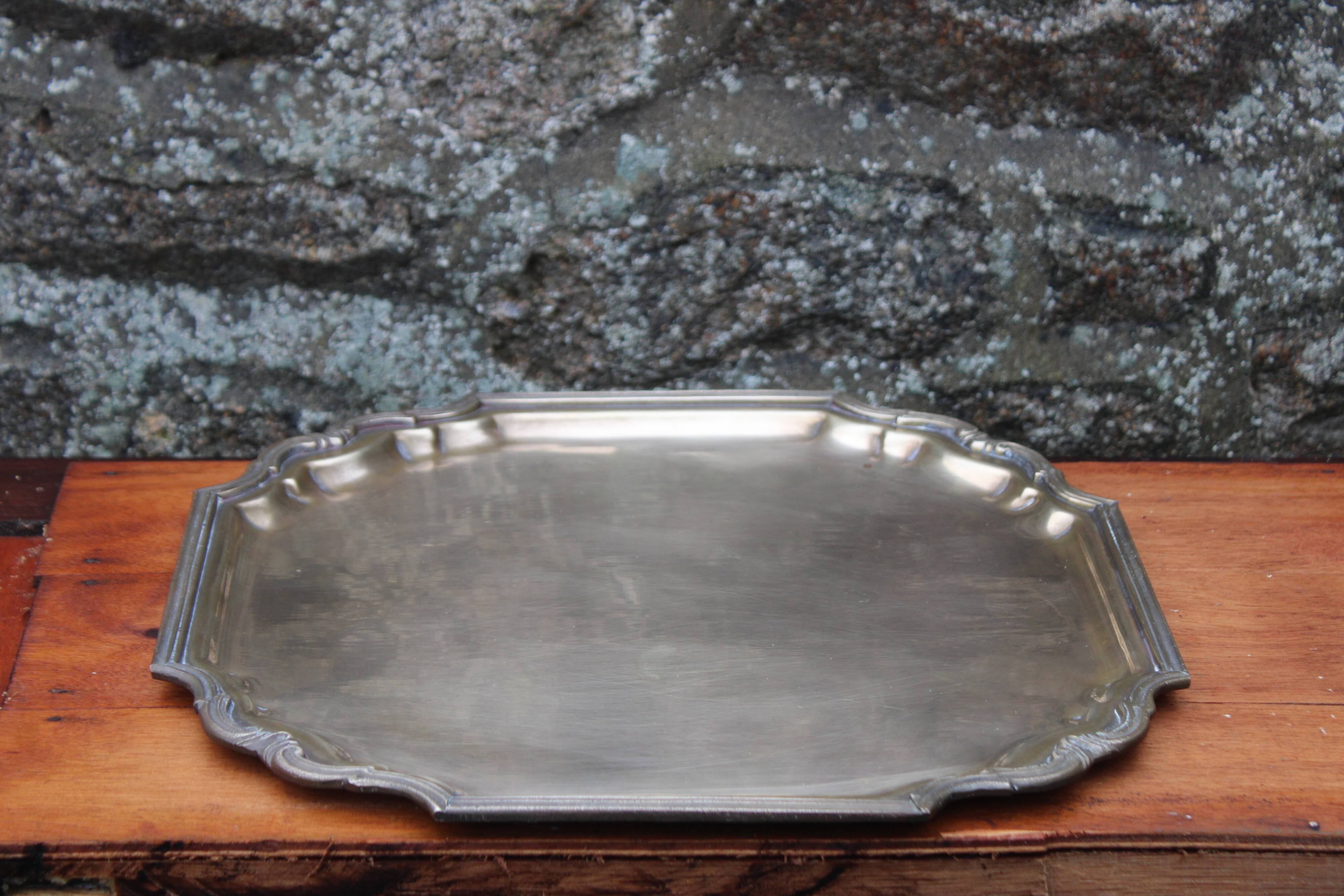 Antique yellow copper tray – 36 cm – Made in India