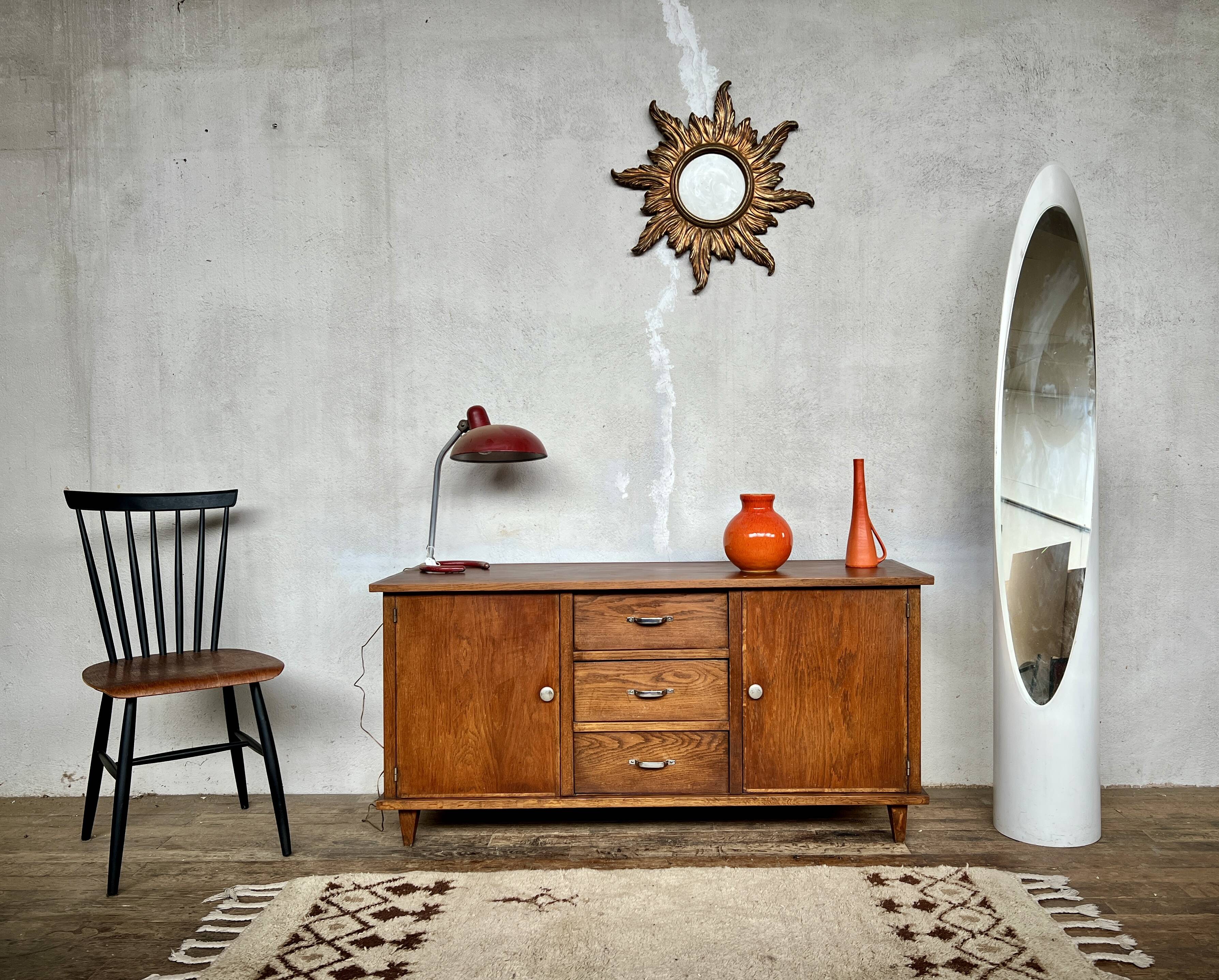 Vintage oak sideboard / TV cabinet