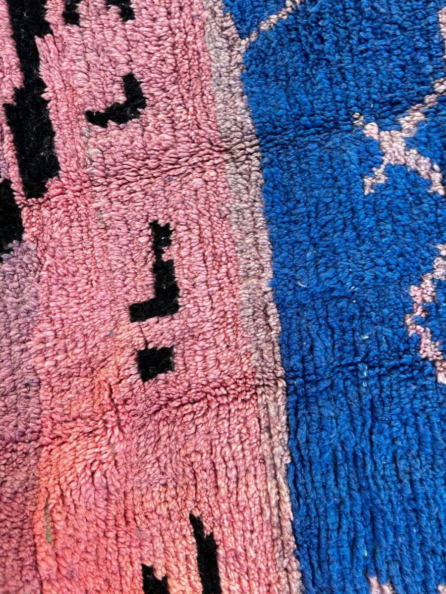 Modern Boujad Berber rug in wool