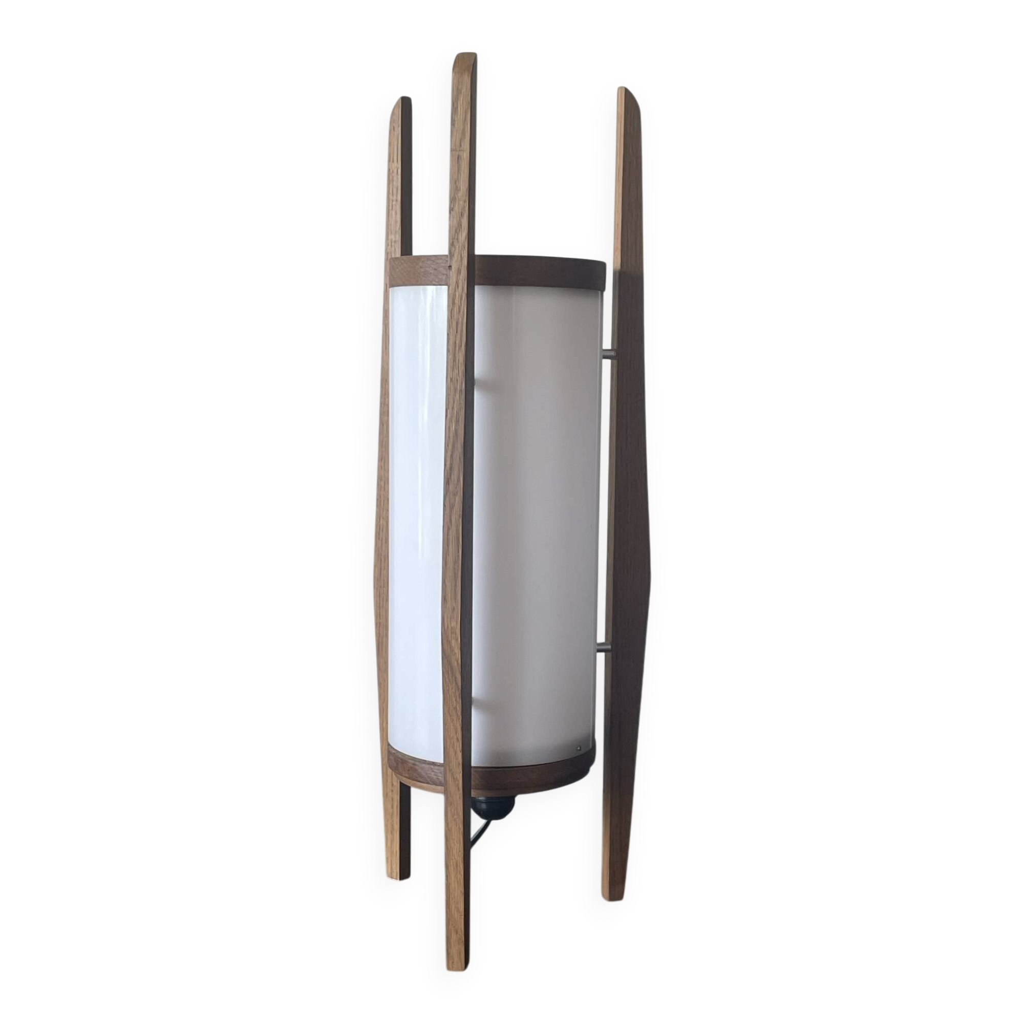 Tripod rocket lamp