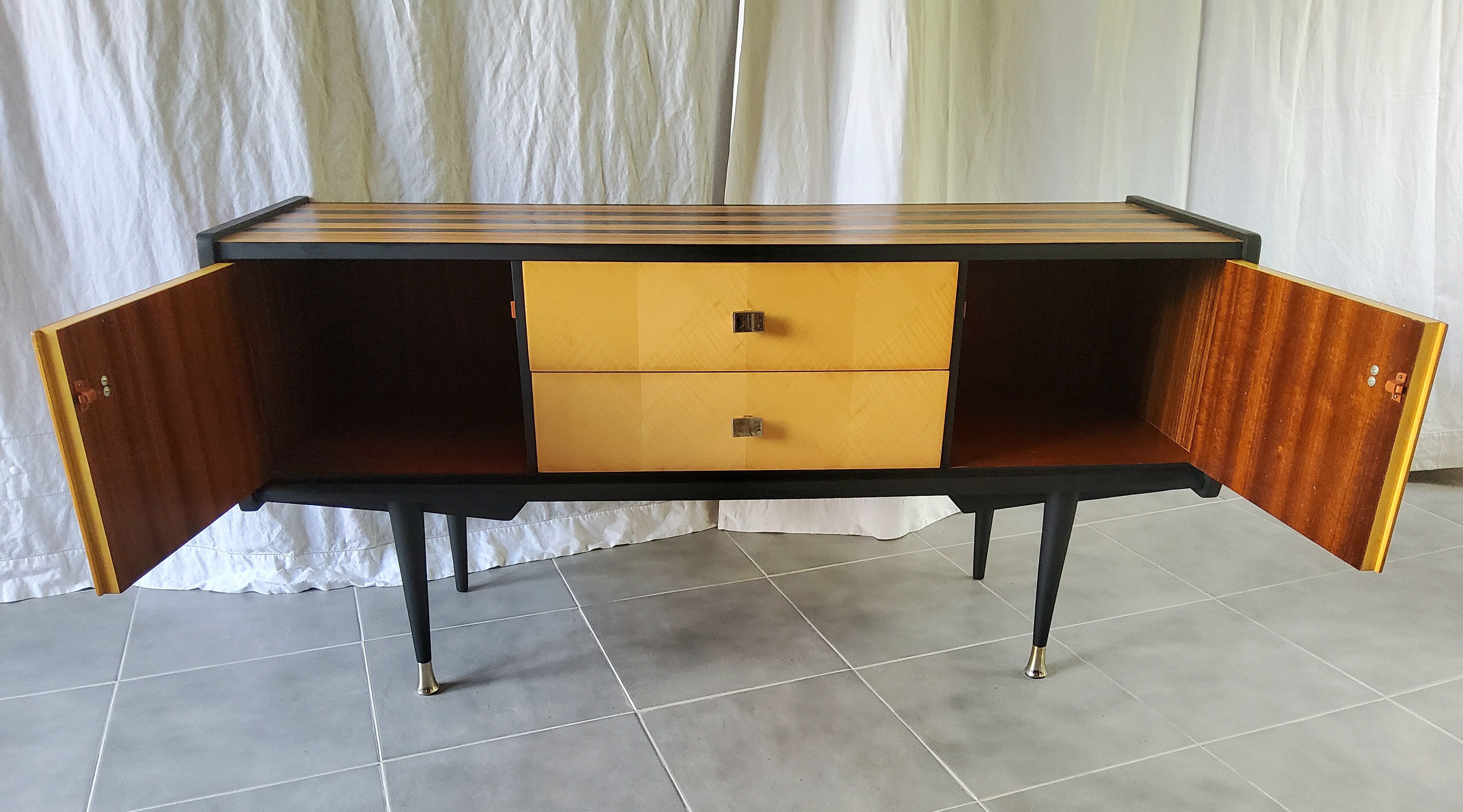 Sideboard