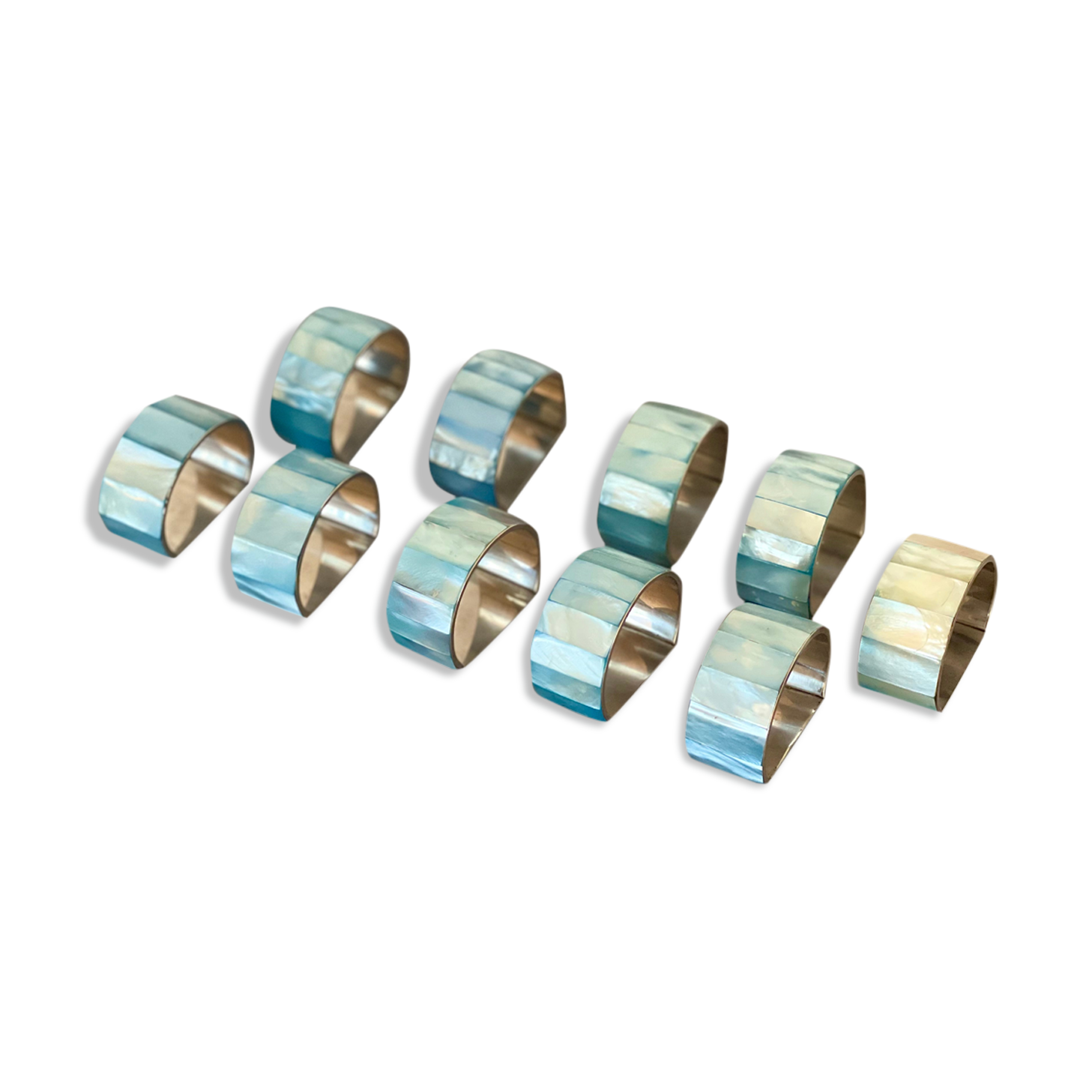 10 rounds of mother-of-pearl towels 1960