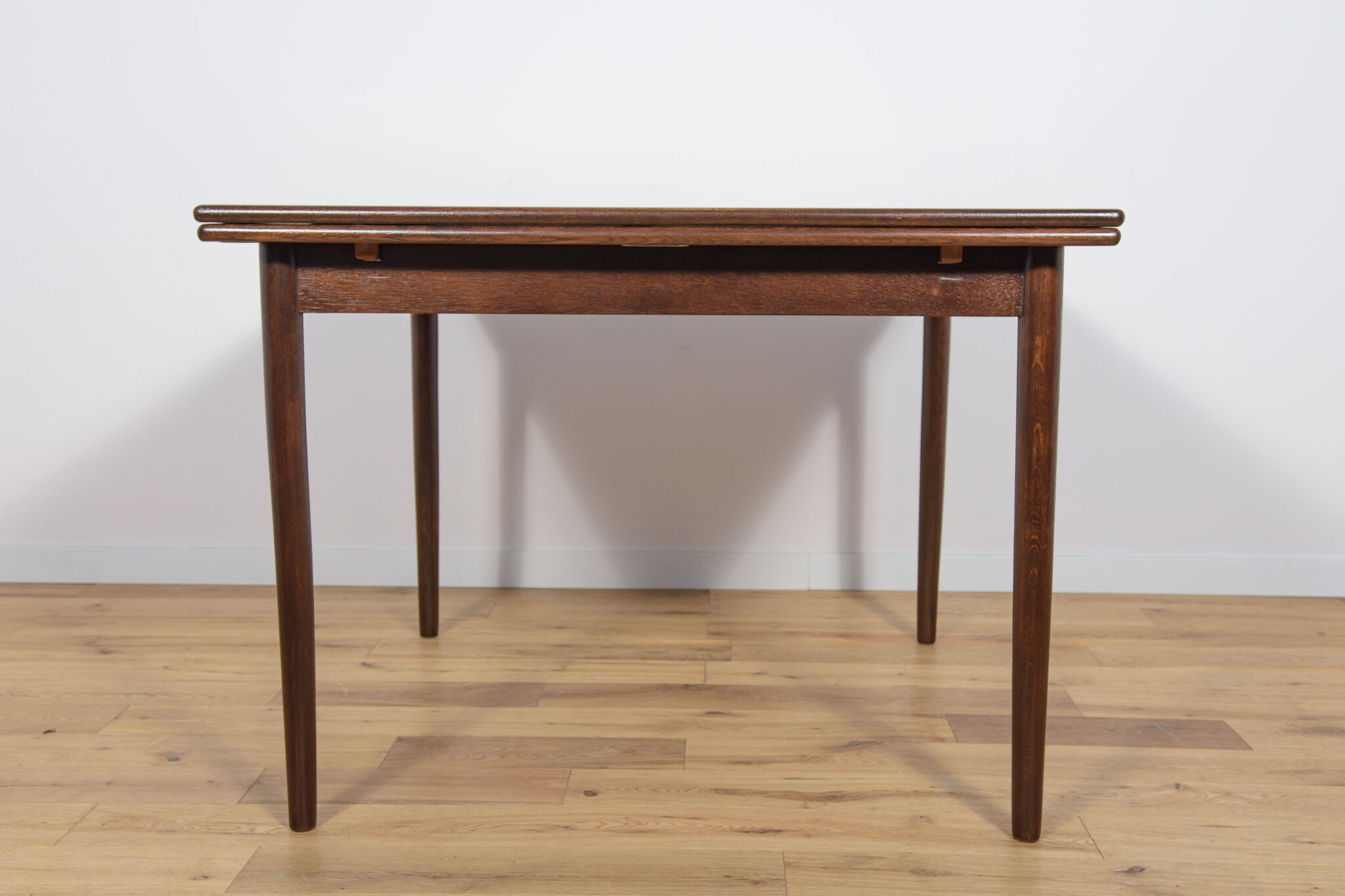 Danish Oak Extendable Dining Table, 1960s