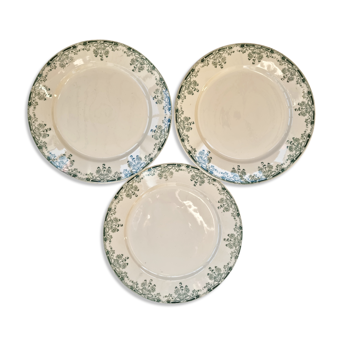 Set of 3 plates earth of iron Mignon de U & Sarreguemines