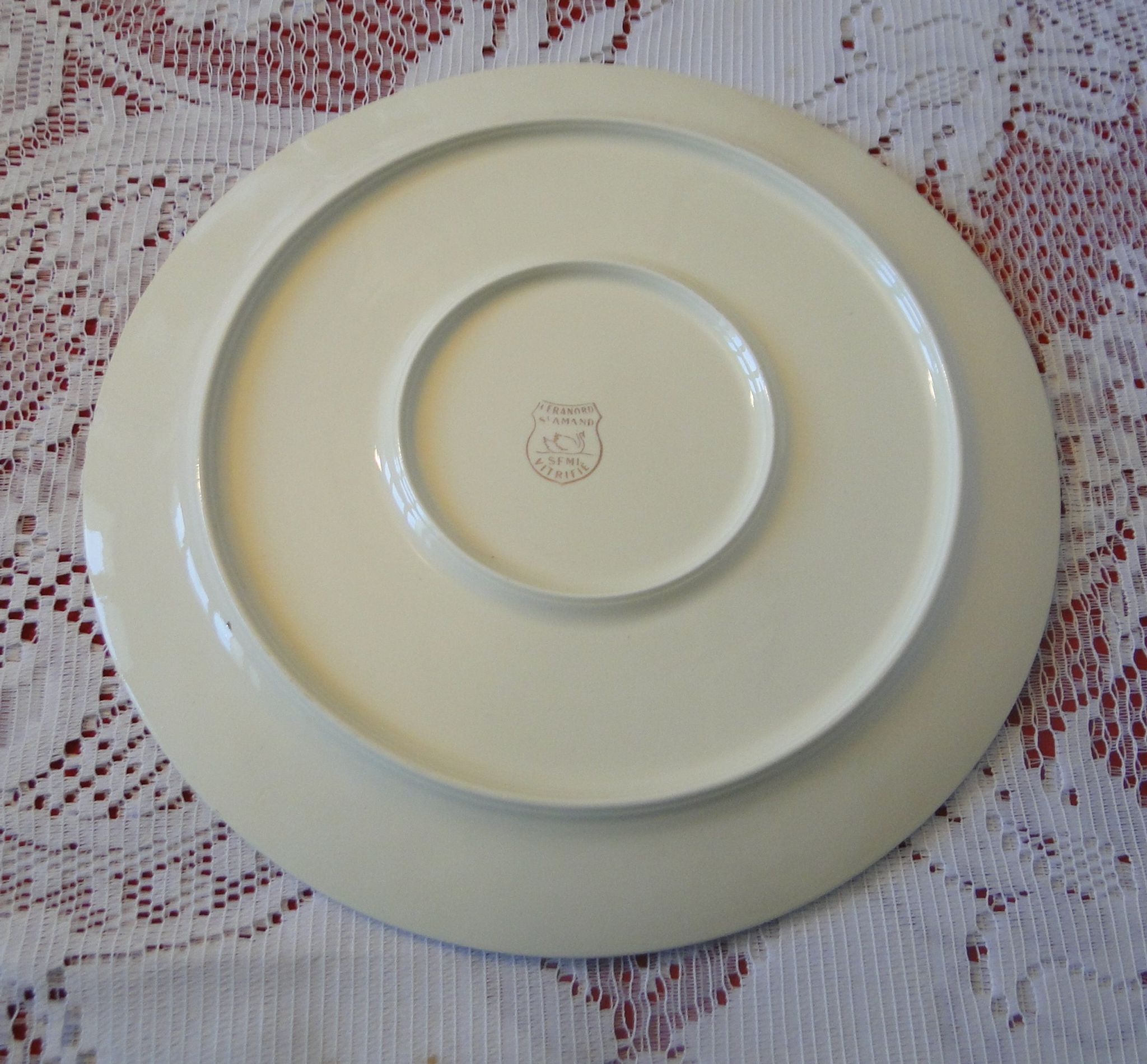 Saint Amand tart dish with cannes decor