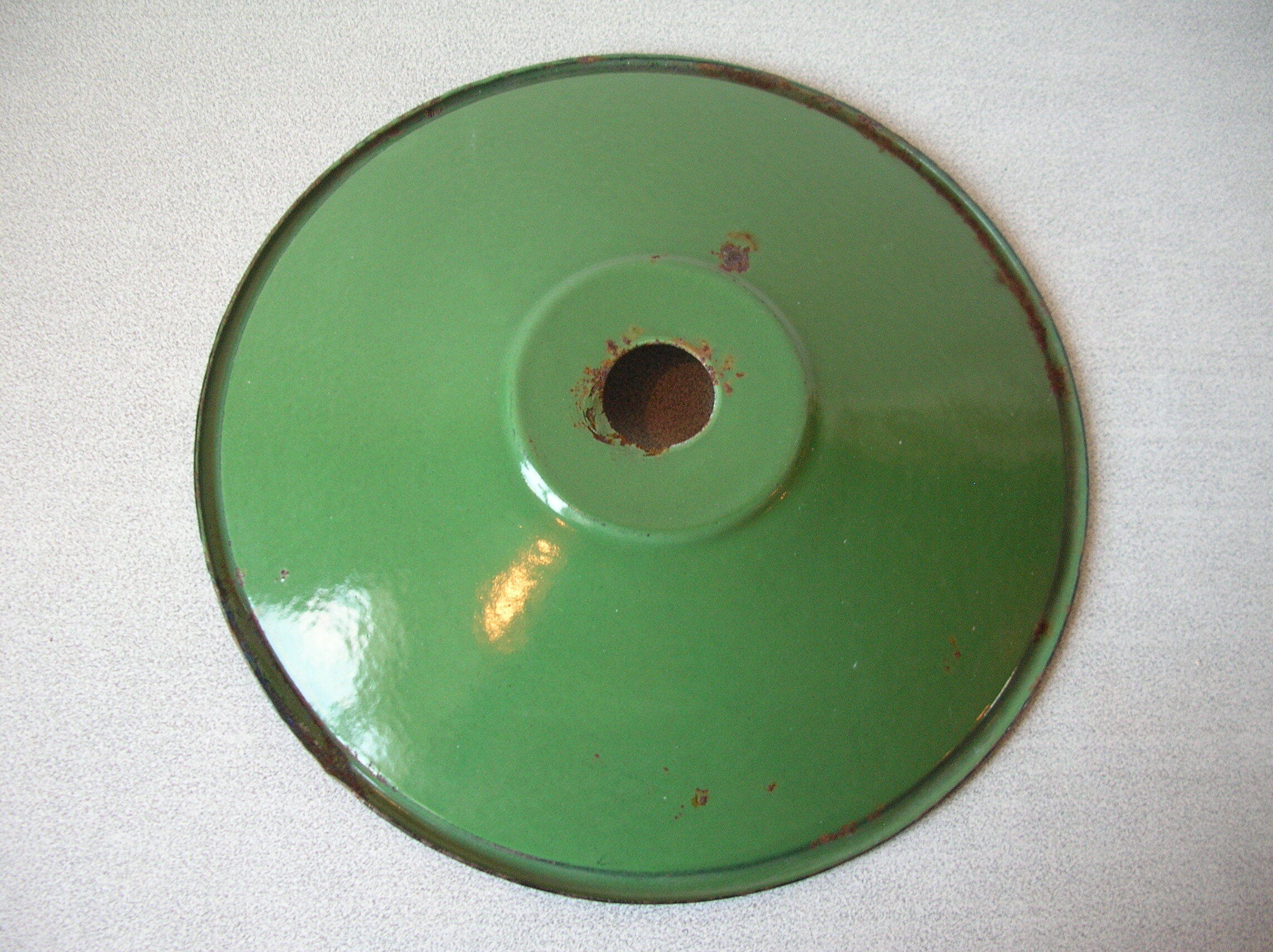 Old lampshade in green and white enamelled sheet metal deco countryside