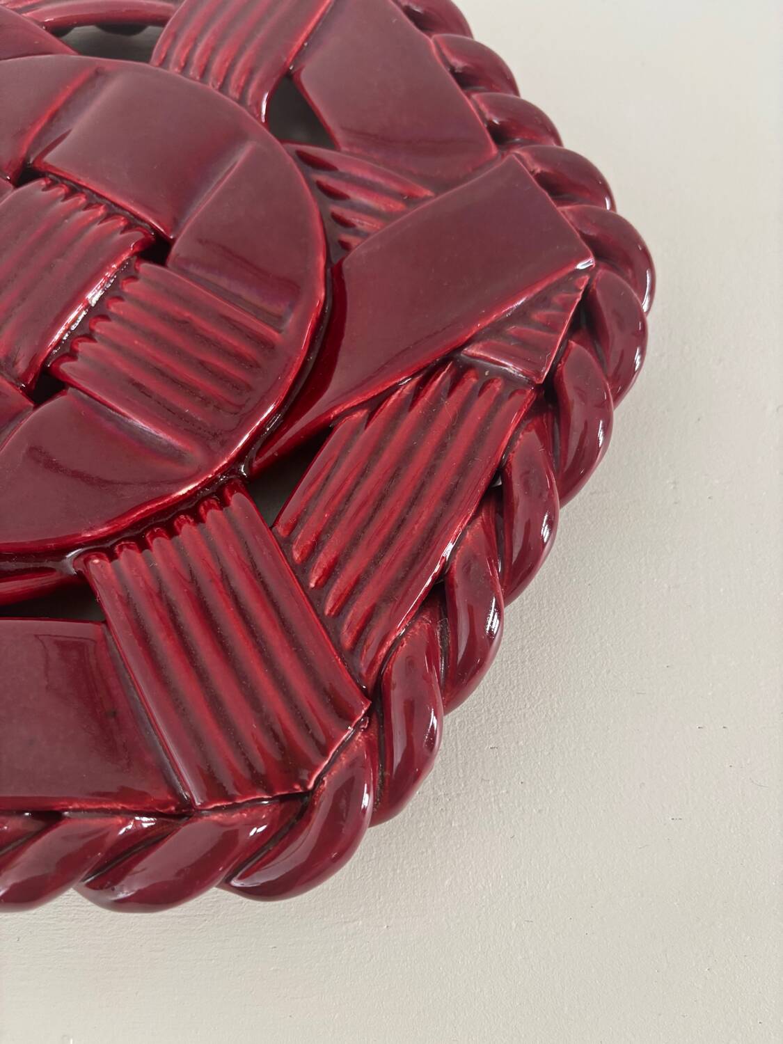 Woven ceramic trivet