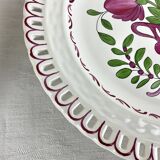 Pair of openwork plates with floral decoration “Les Islettes” early 19th century