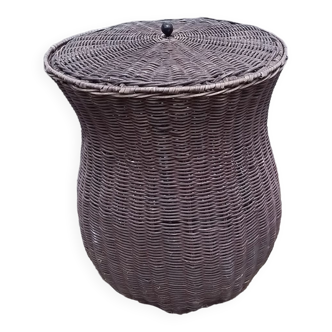 Large basket with lid