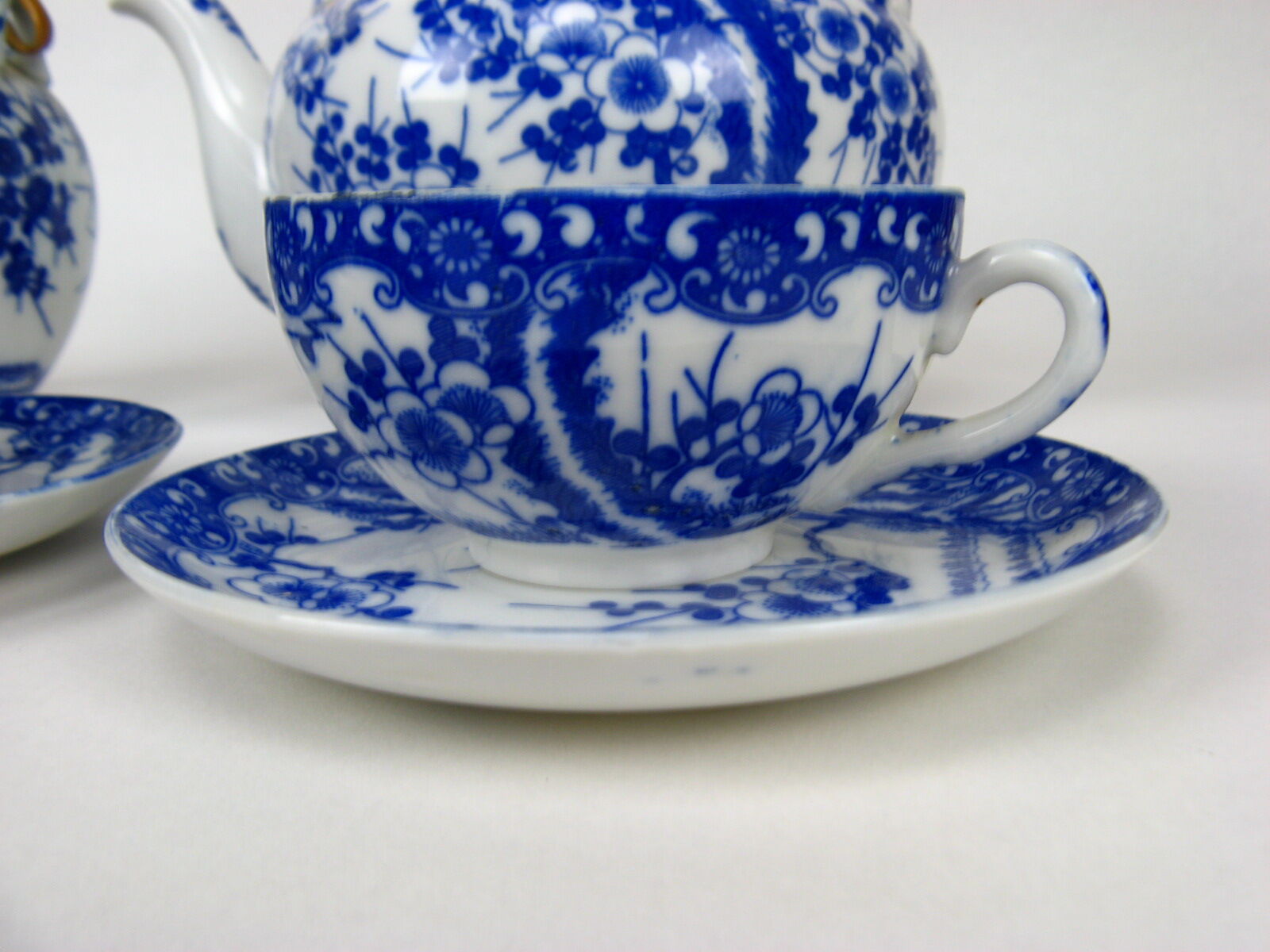 Japanese fine porcelain tea set