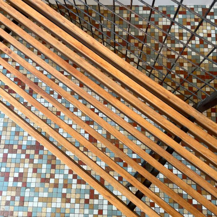 Vintage entrance bench wardrobe