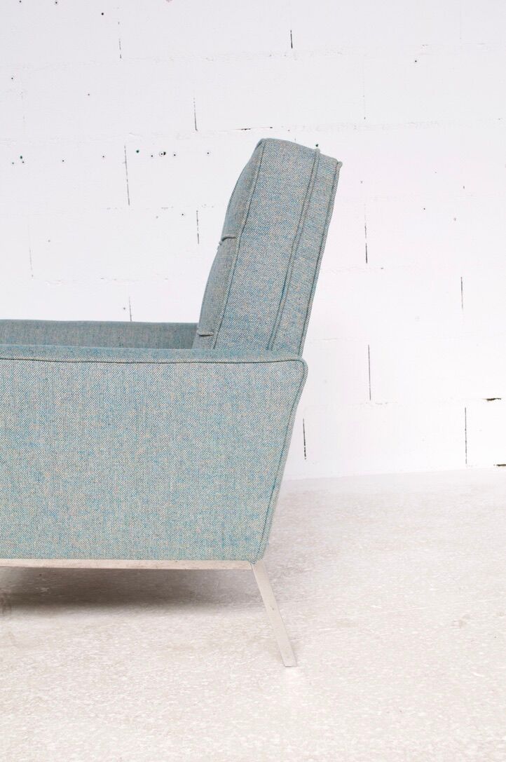 Pair of armchairs, model 67 A, by Florence Knoll, 1966, Knoll International publisher