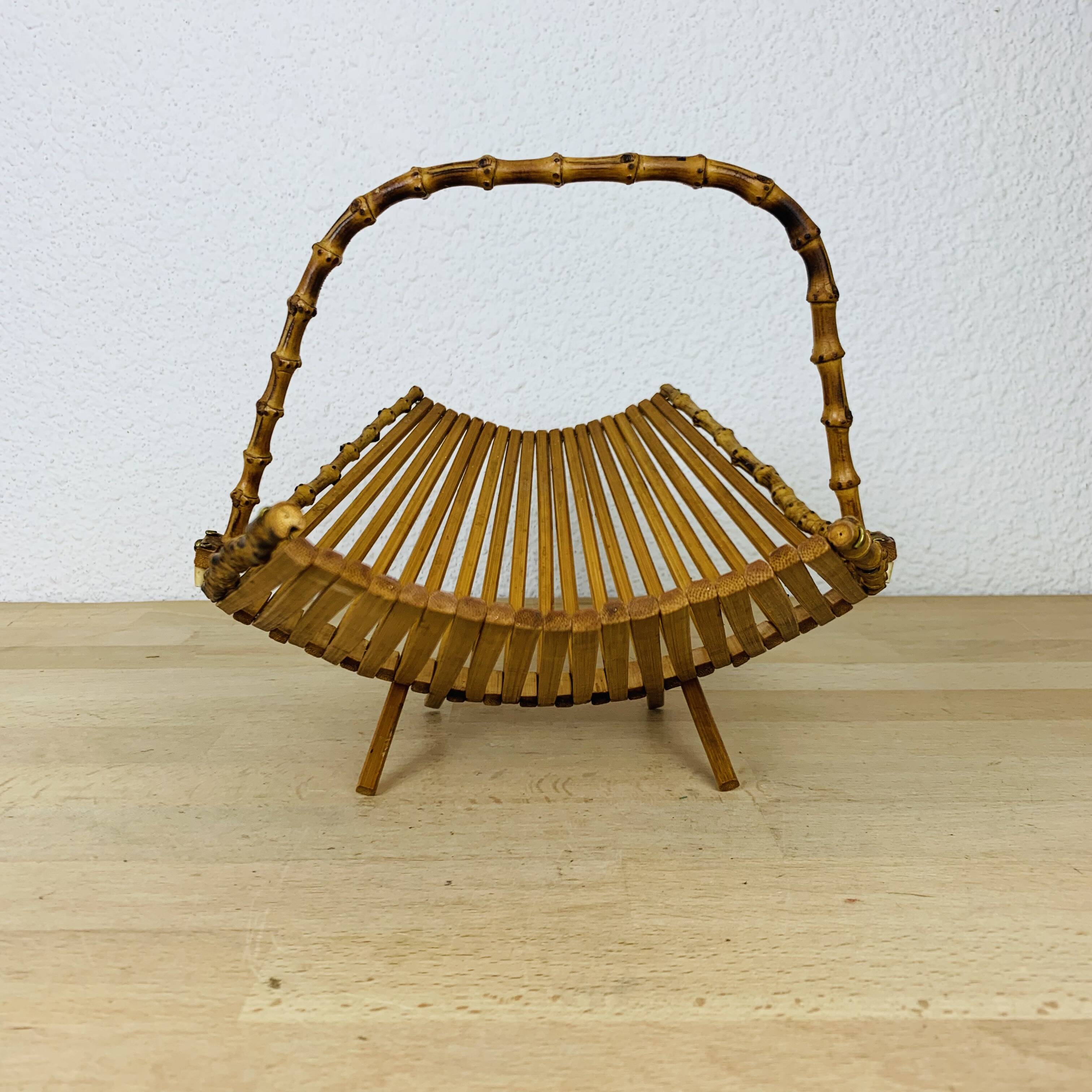 Vintage rattan fruit basket, folding