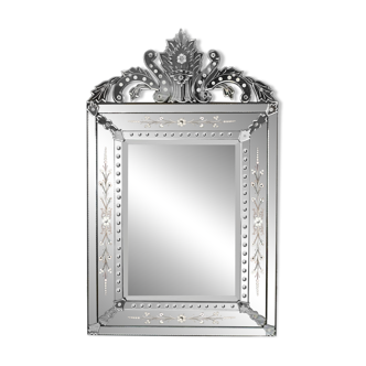 Important Venetian Mirror with Pediment, Italy – Early 20th Century