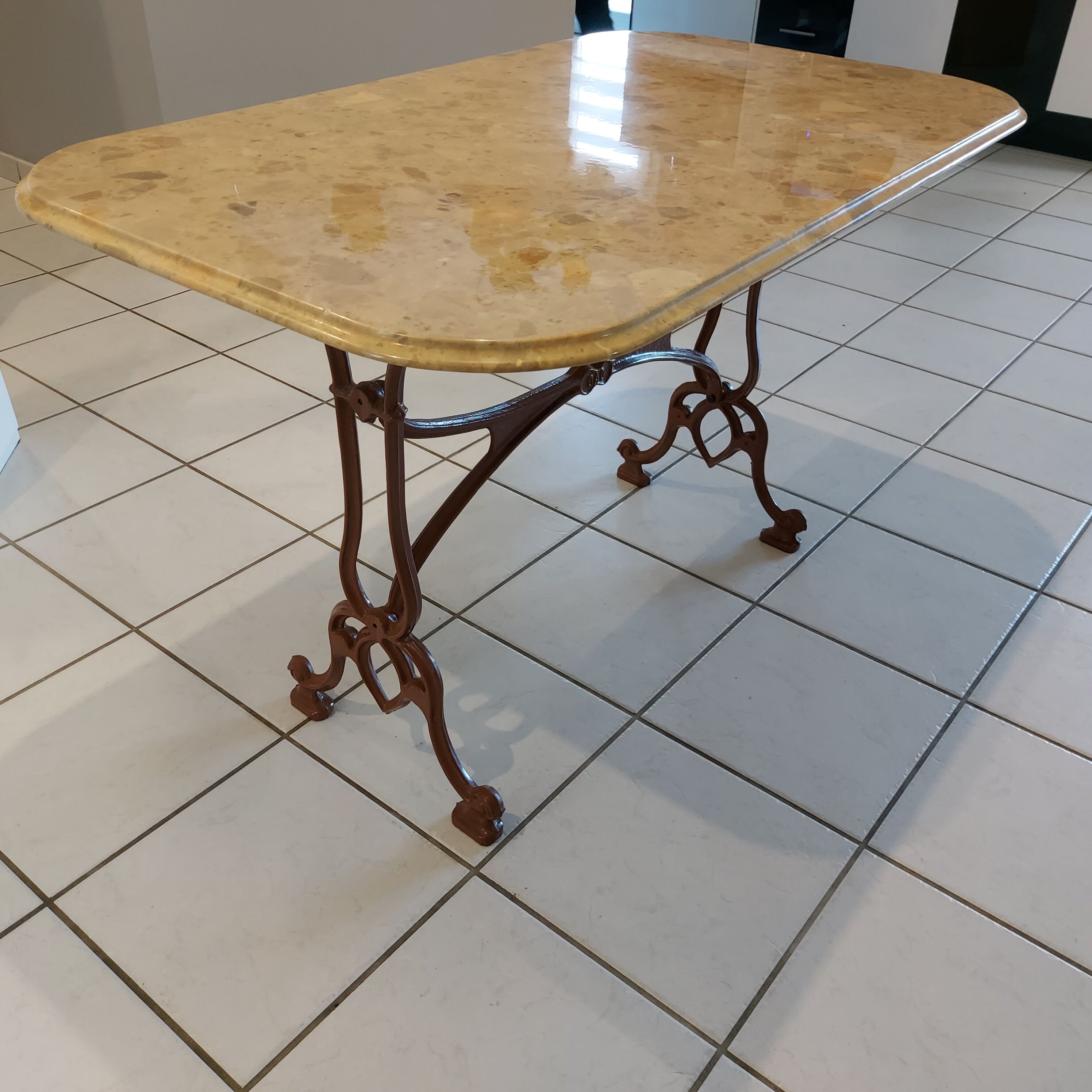 Bistro table vintage marble
