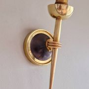 Paire d'appliques opaline et laiton 1950