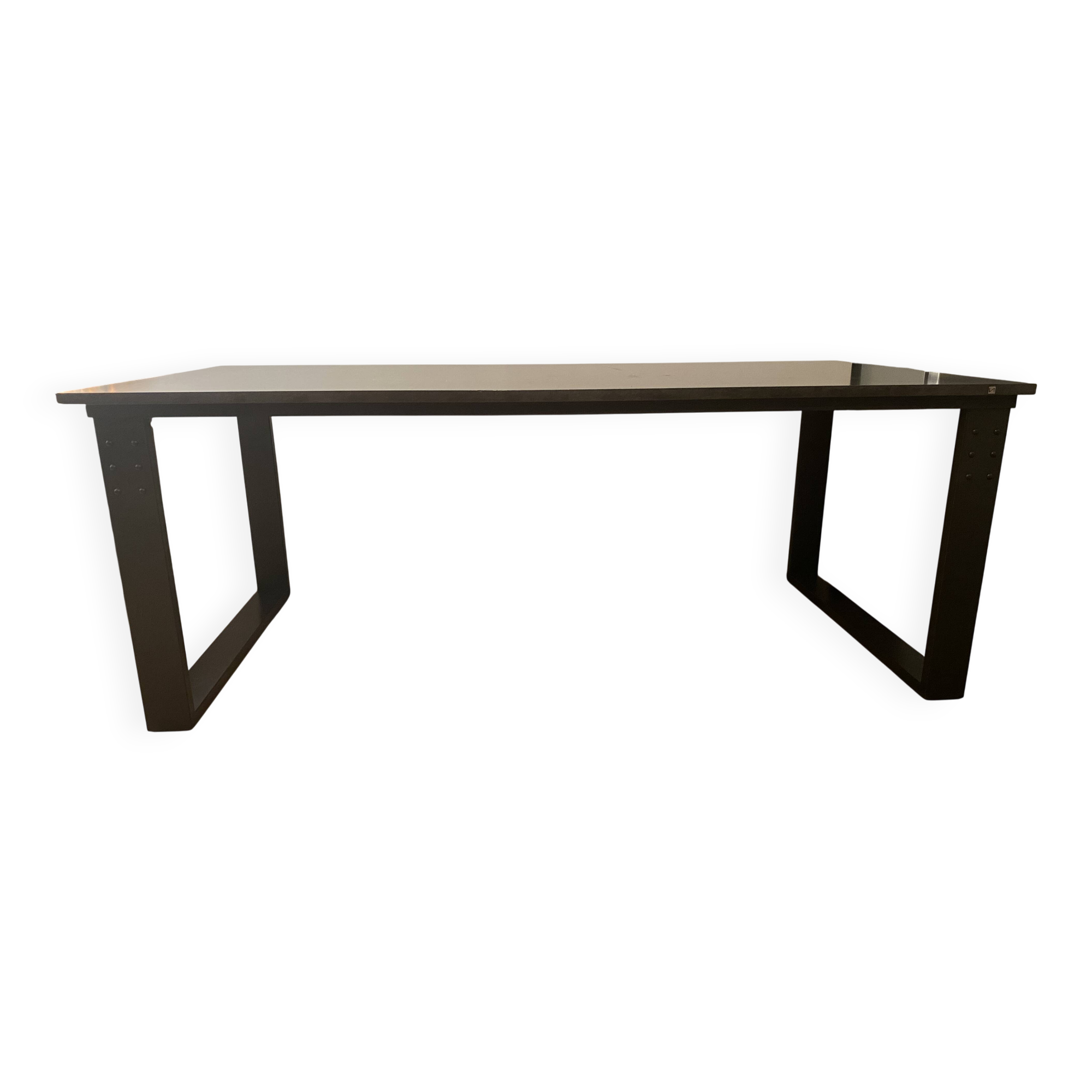 Concrete top table