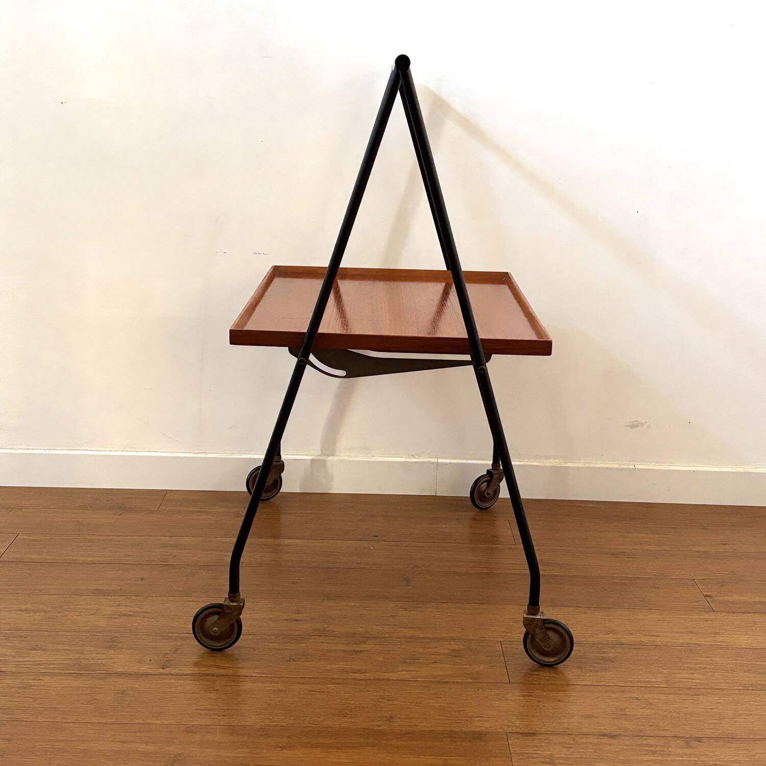 Folding Scandinavian dessert trolley