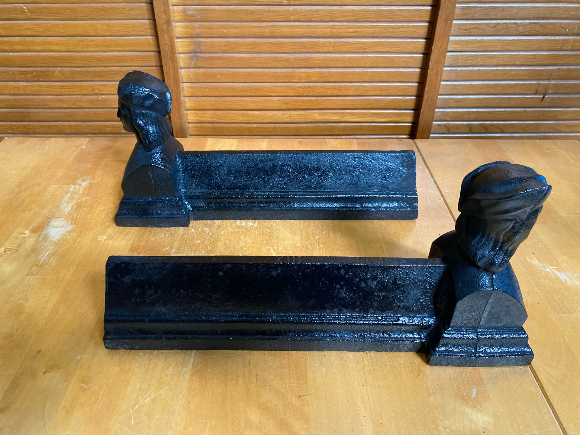 Pair of fireplace chenets raphaël man's head black cast iron vintage #e236