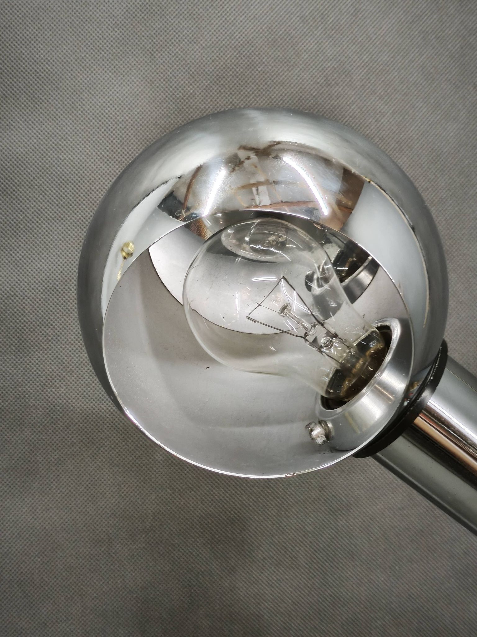 Lampe de table Elbow E. Bellini pour Targetti Sankey, Italie, années 1970.