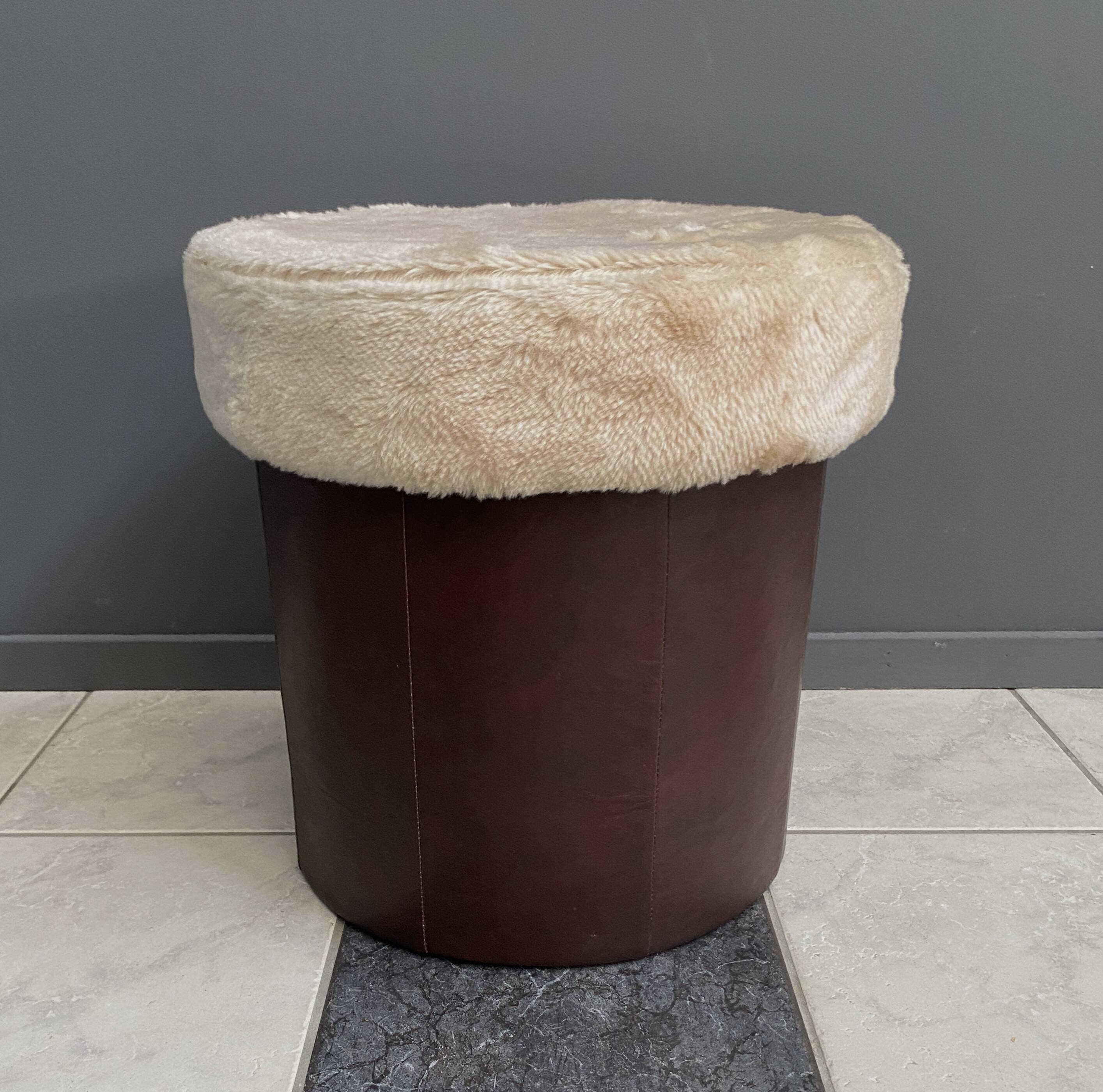 brown leatherette Pouf 1970s by VEB model 26W Raphael