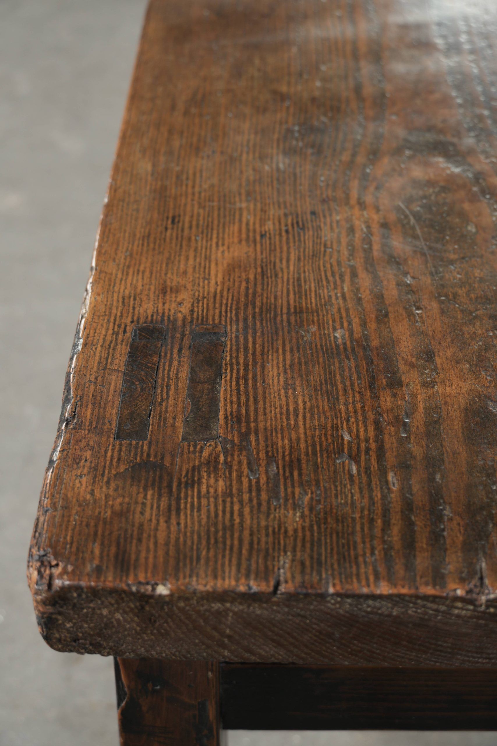 Banc de couloir antique espagnol / banc de table à manger du XVIIIe siècle