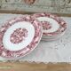 Lot de 6 assiettes plates vintage "RIvanel Made in France" en opaline décor régence rouge bordeaux