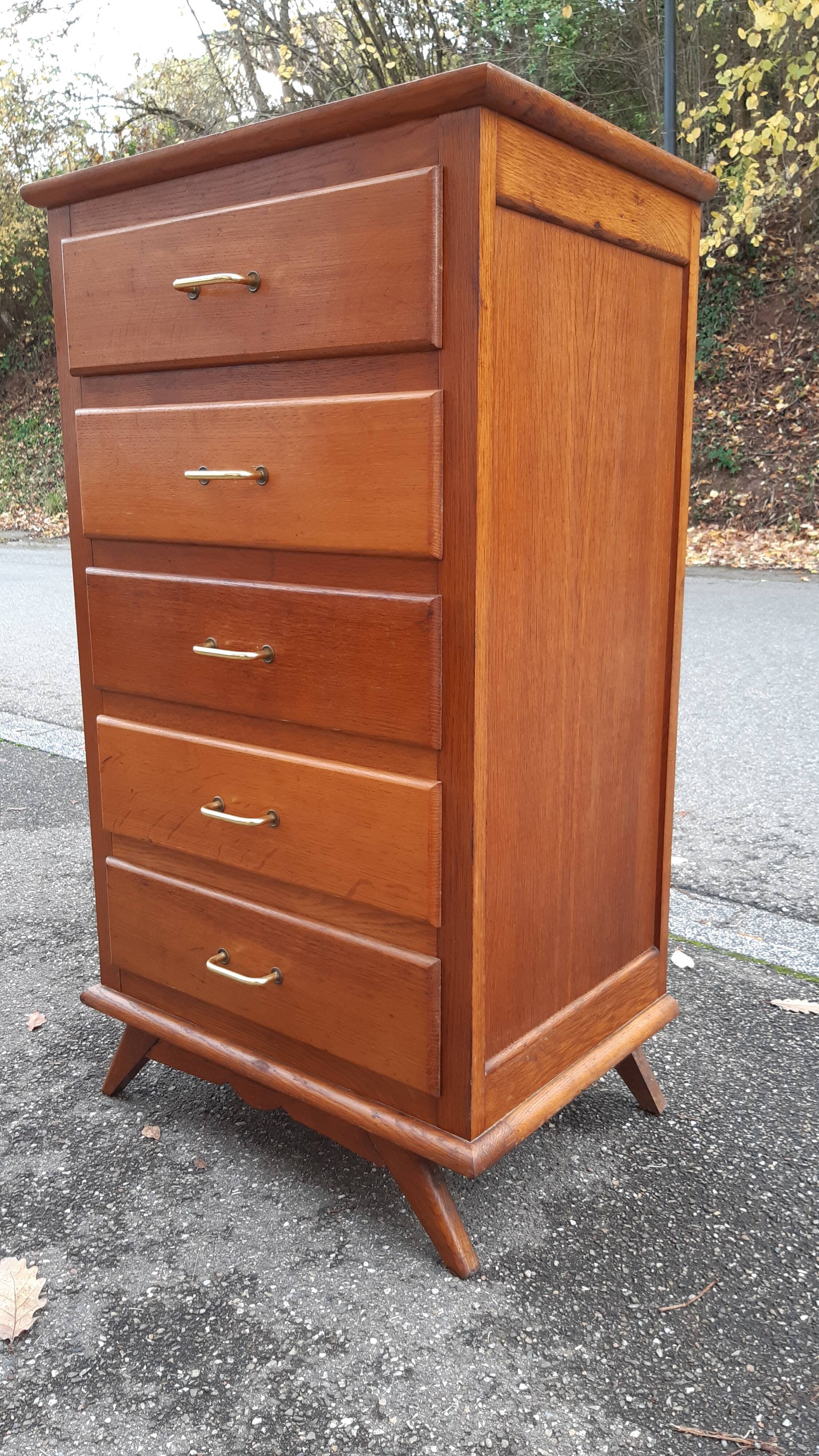 Chiffonnier, 1950