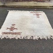 Handmade knotted Berber Moroccan wool rug 170x225cm