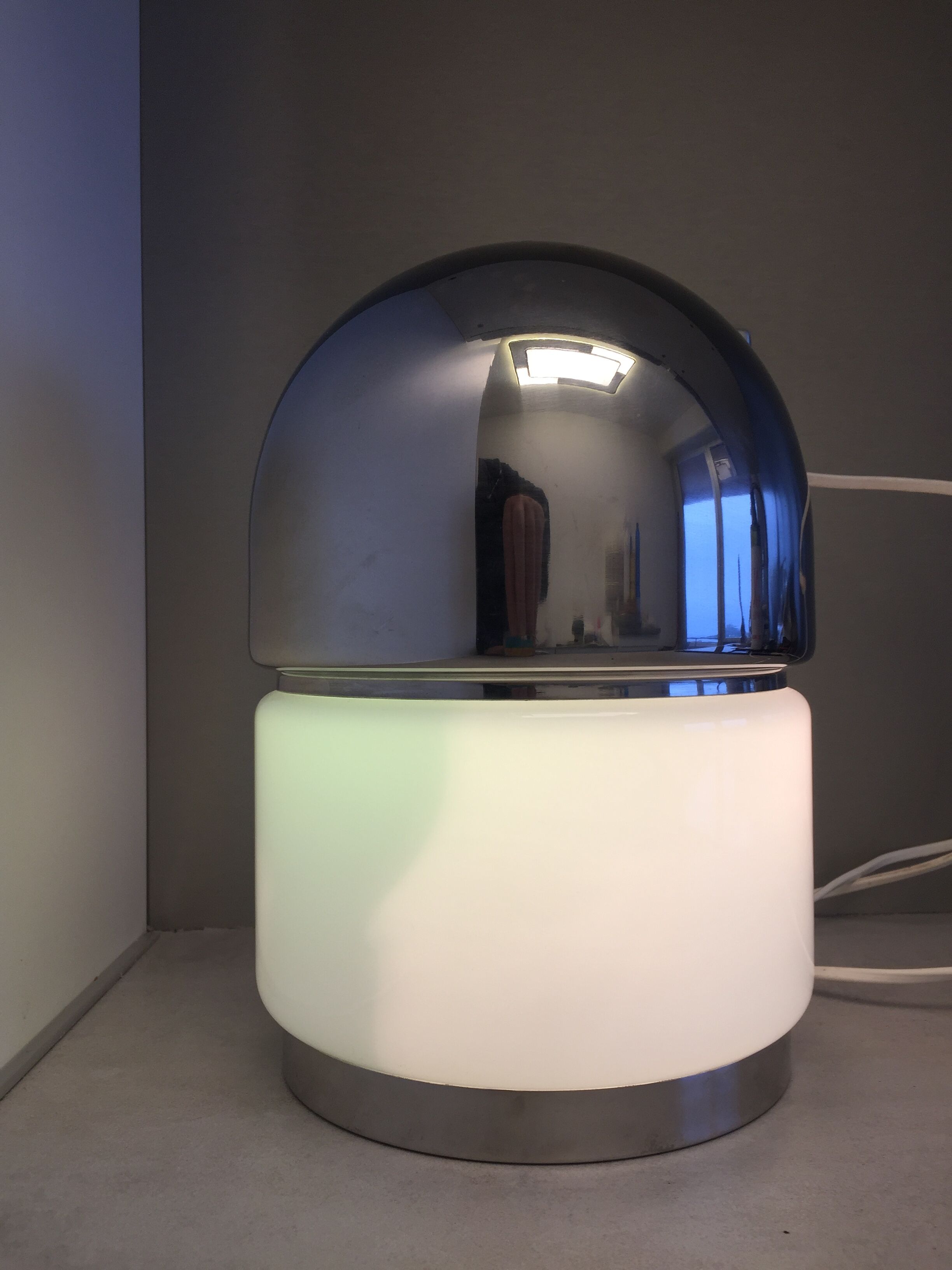 Walt and pepper lamp
