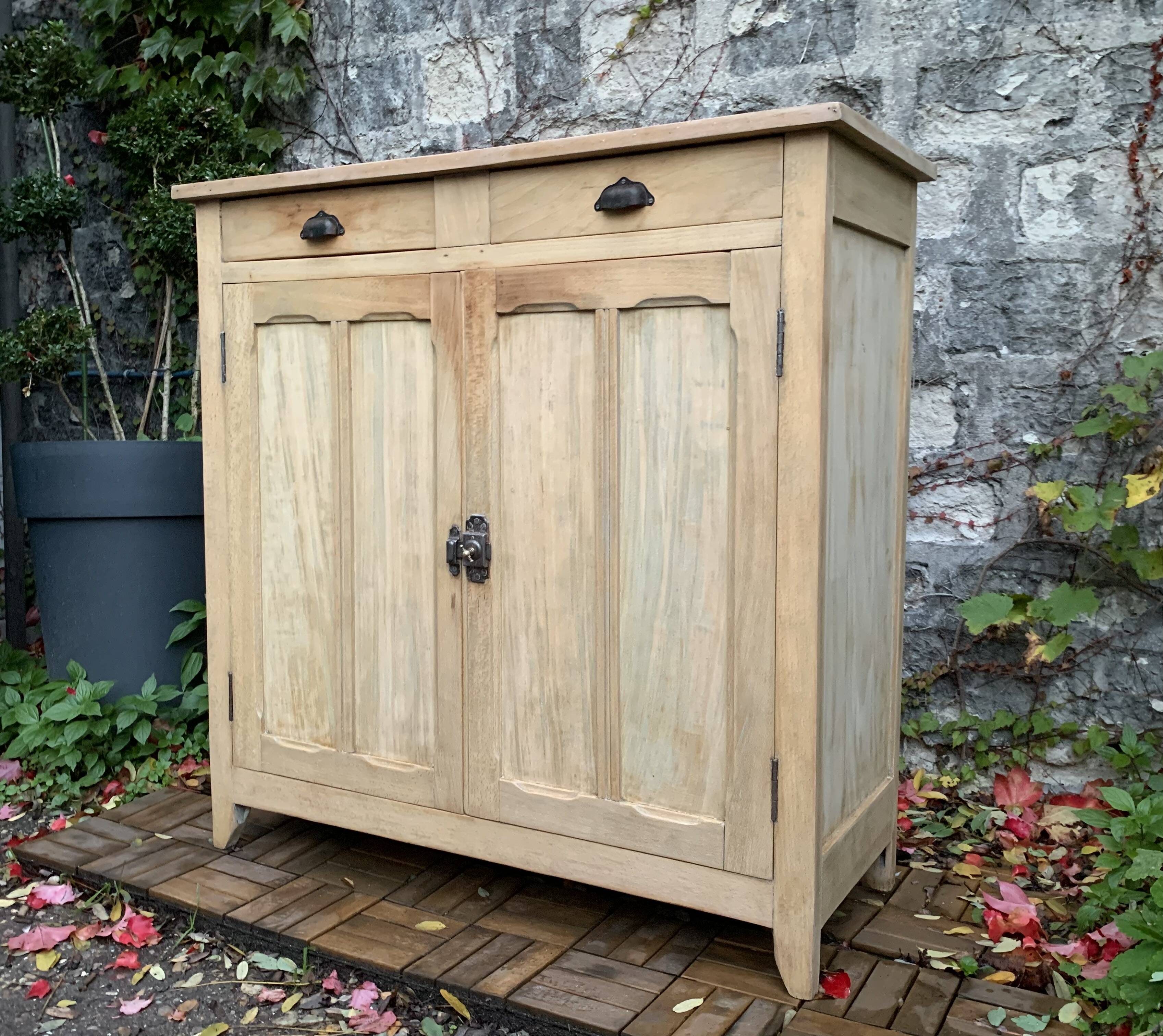 Buffet parisien ancien bois brut