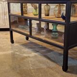 Vitrine ancienne sur pieds