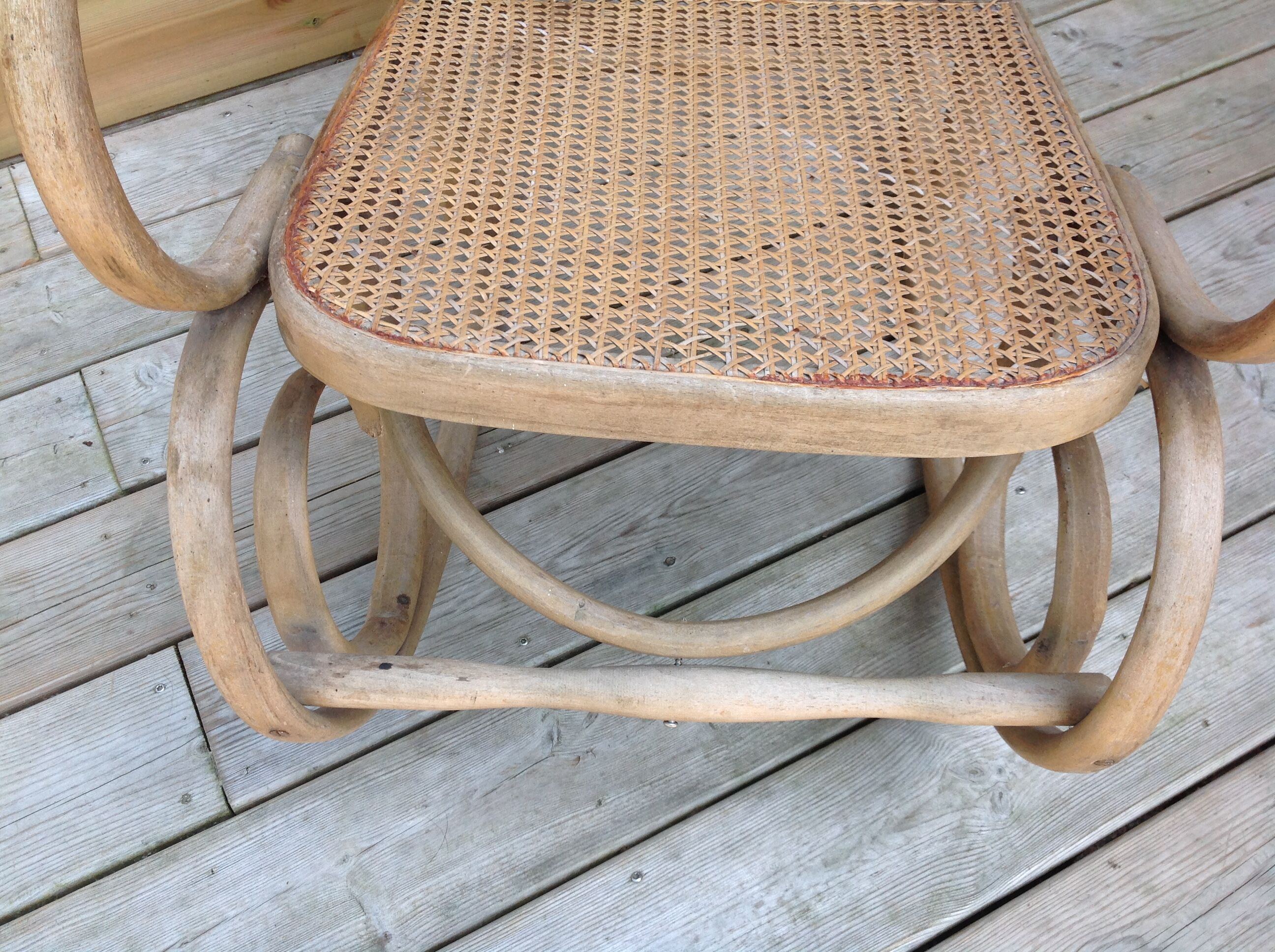 Rocking chair in caning