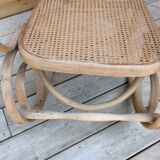 Rocking-chair en cannage