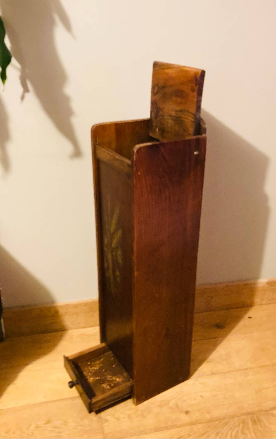 1980s solid wood bread bin decorated with a golden wheat sheaf