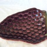 Ravier in the shape of a bunch of grapes pottery of St Clement