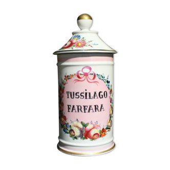 Porcelain pharmacy pot