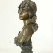 French Art Nouveau bronze bust 'Cendrillon' by E. Villanis – circa 1900