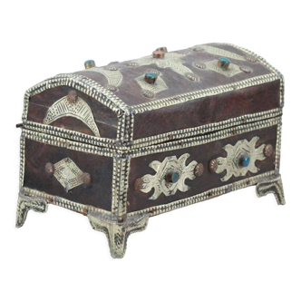 Moroccan jewelry chest