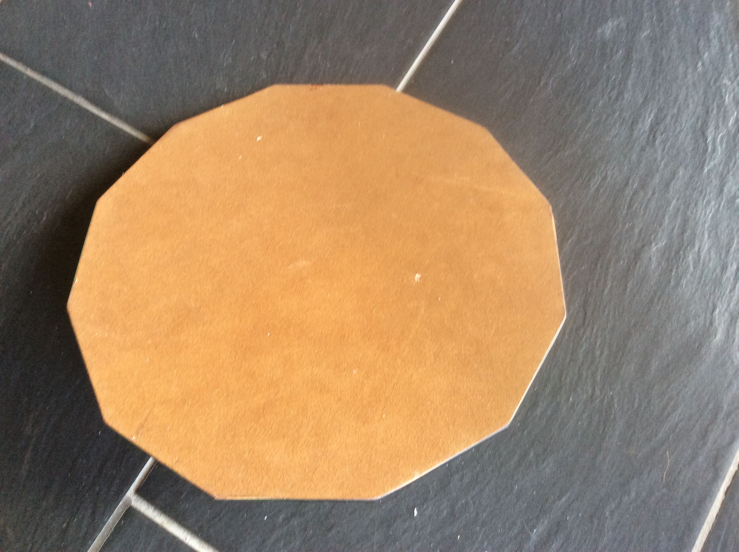 Bevelled mirror to lay  28x30cm