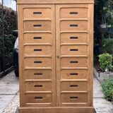 Armoire de notaire en chêne brut massif, 1920