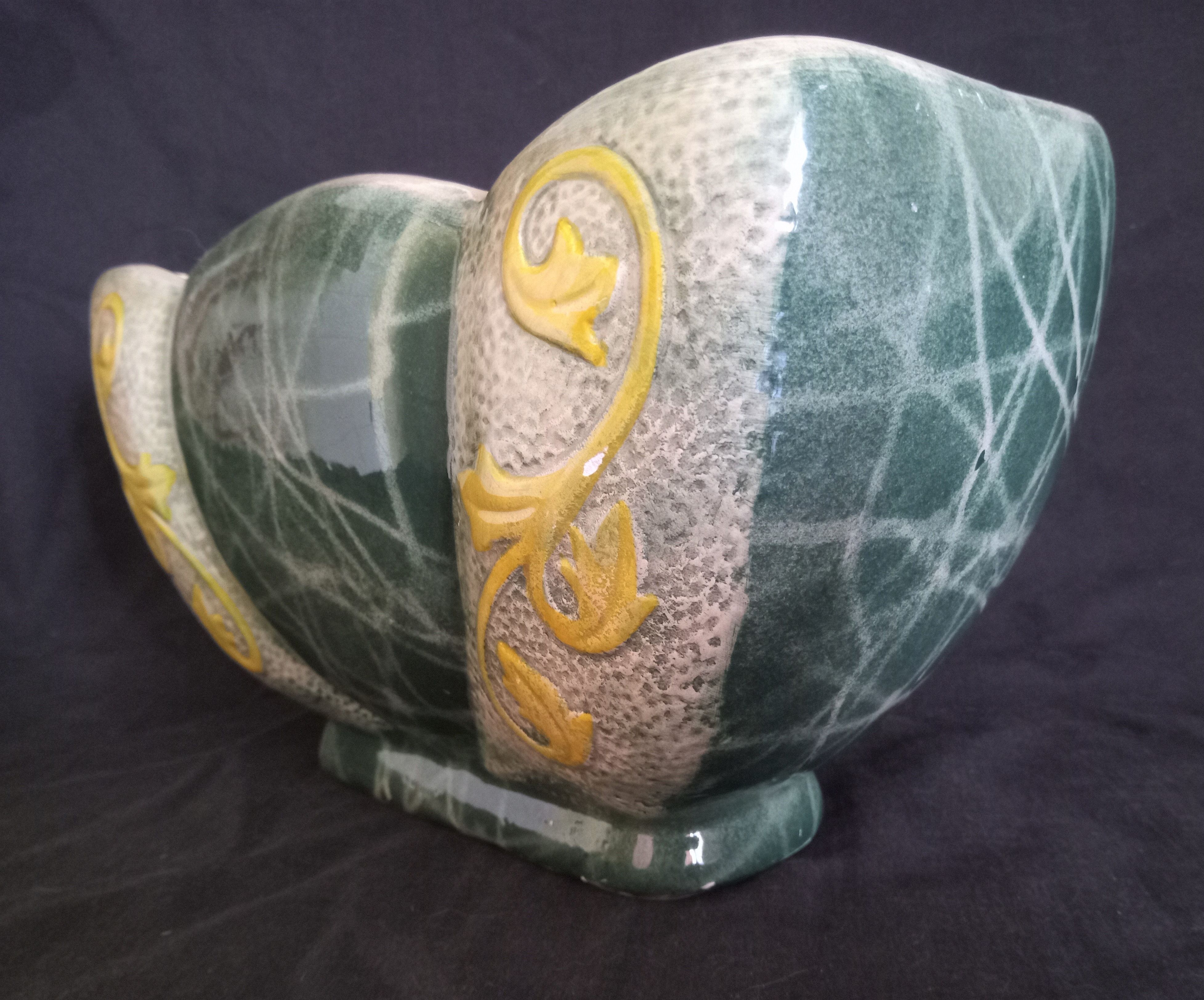 Ceramic Art Deco centerpiece