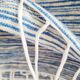 Plaid marocain artisanat rayures blanches et bleues