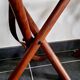 Ensemble de tabourets tripode teck et cuir