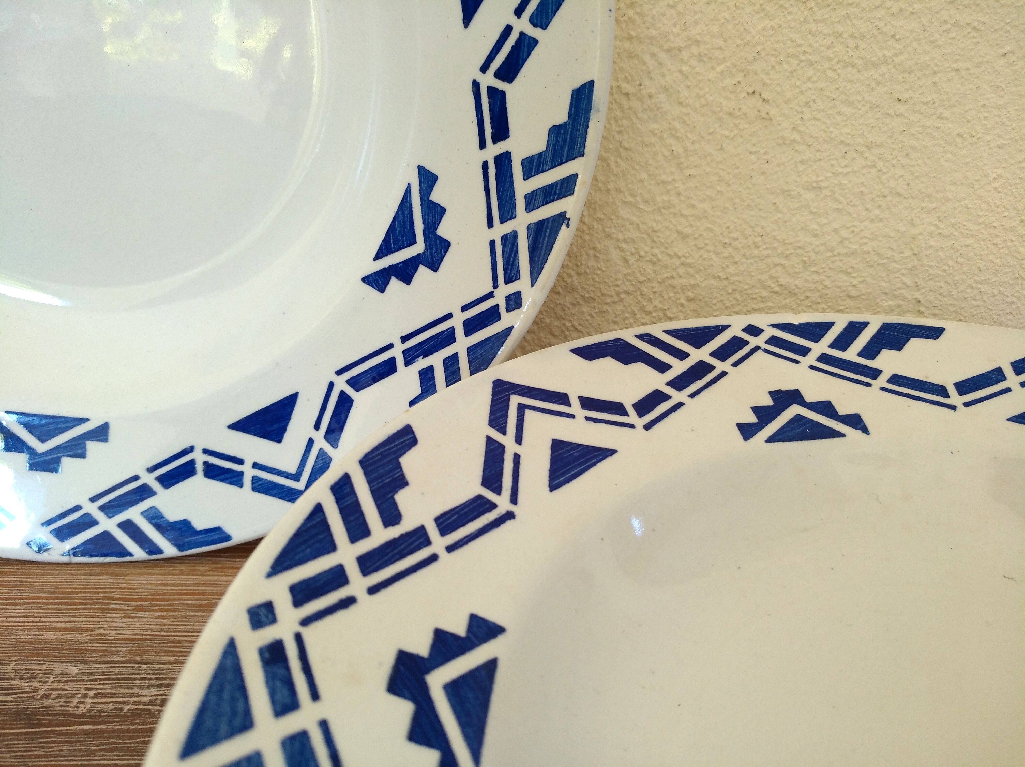 Ensemble 6 assiettes creuses Moulin des Loups motif graphique bleu